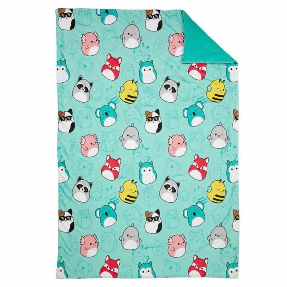 Squishmallow Snuggle Throw Blanket 78”x50” Plush Green Squishmallow Characters